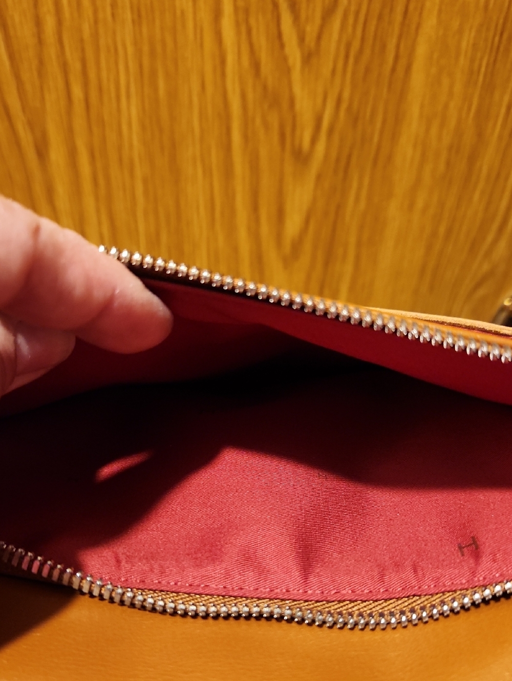 NWOT Vintage 2023 Hammitt Kayce Large Saddle Caffe Tan Leather Crossbody. FIRM! - Picture 9 of 14